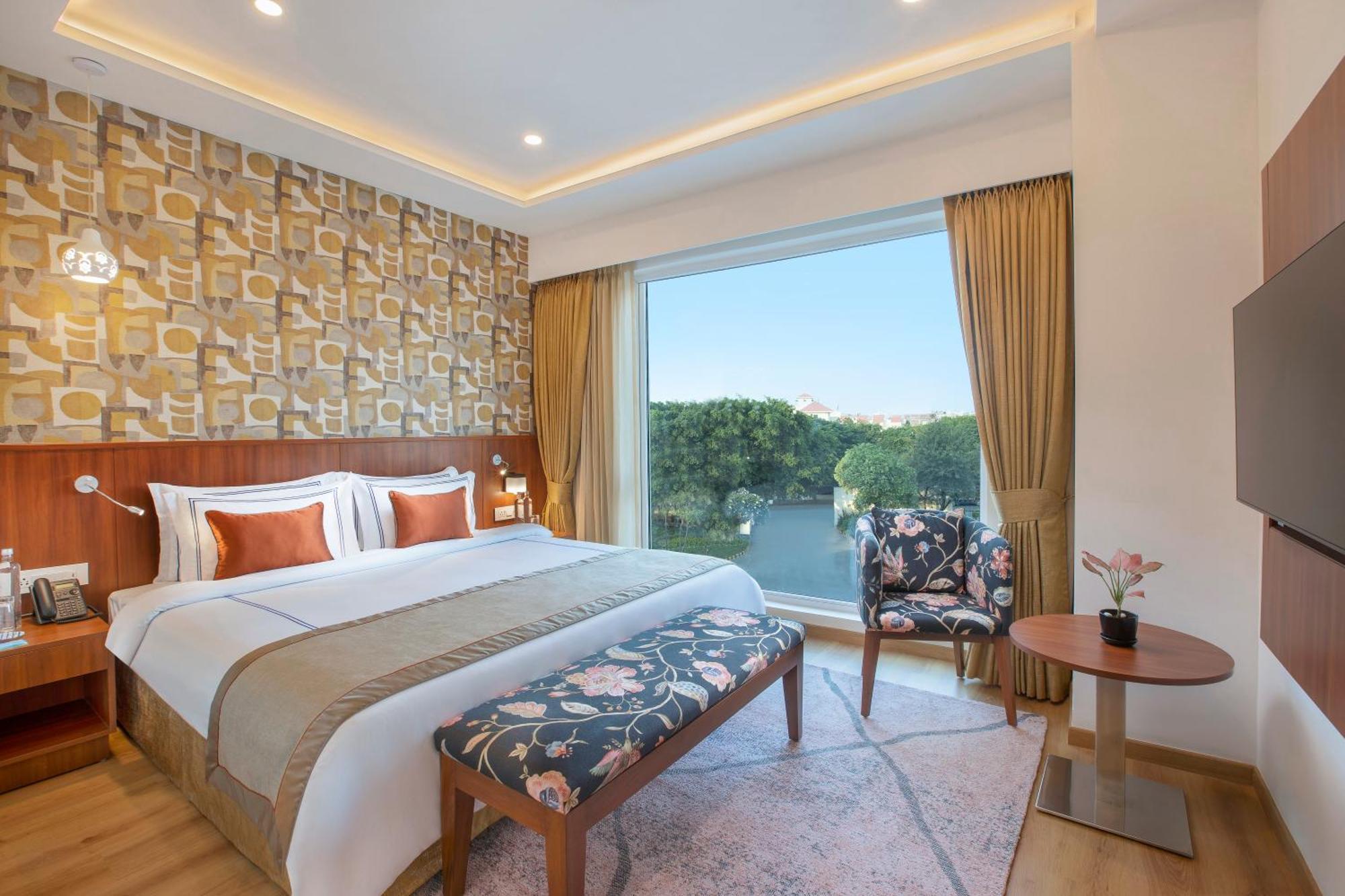 Expoinn Suites And Convention Greater Noida Εξωτερικό φωτογραφία
