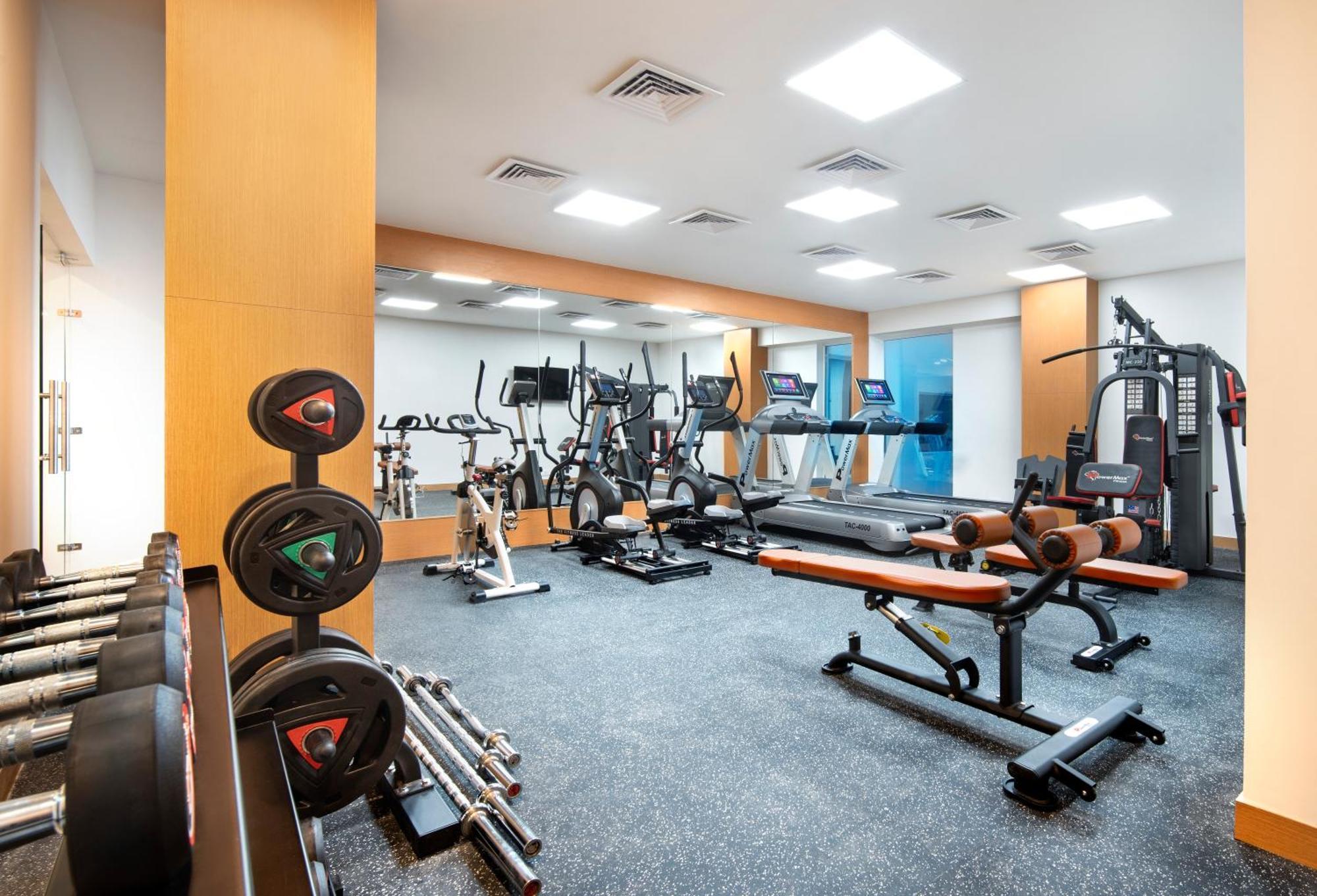 Expoinn Suites And Convention Greater Noida Εξωτερικό φωτογραφία